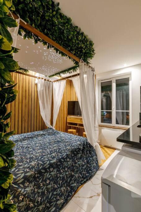 Proche Paris - Style Bali 350 M Gare Mantesアパートメント エクステリア 写真